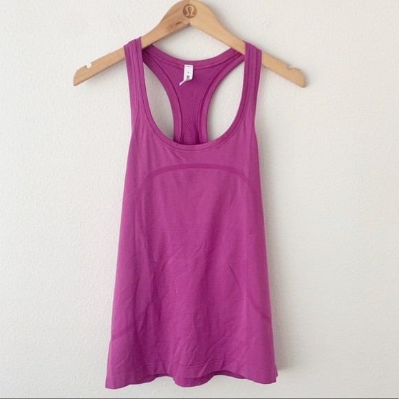 Lululemon Swiftly Tech Racerback 2.0 - Picture 2 of 7